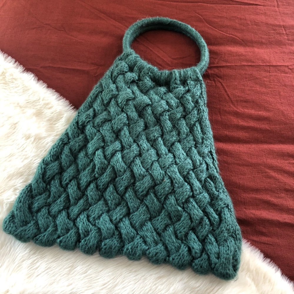 NWOT alcott fuzzy circle knit hobo purse boho green - Picture 3 of 3
